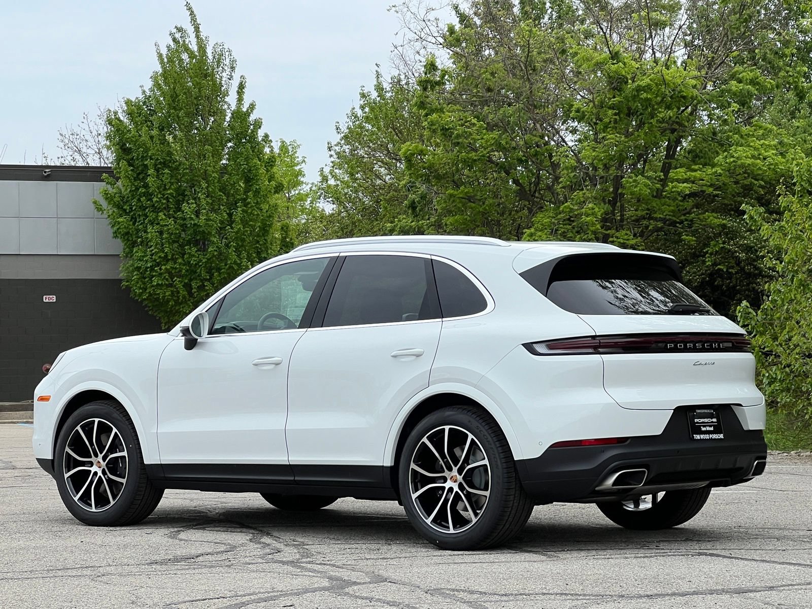New 2026 Porsche Cayenne AWD/4WD image 3