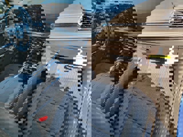 New 2026 Chevrolet Traverse LT w/ Sun and Wheel Package image 18