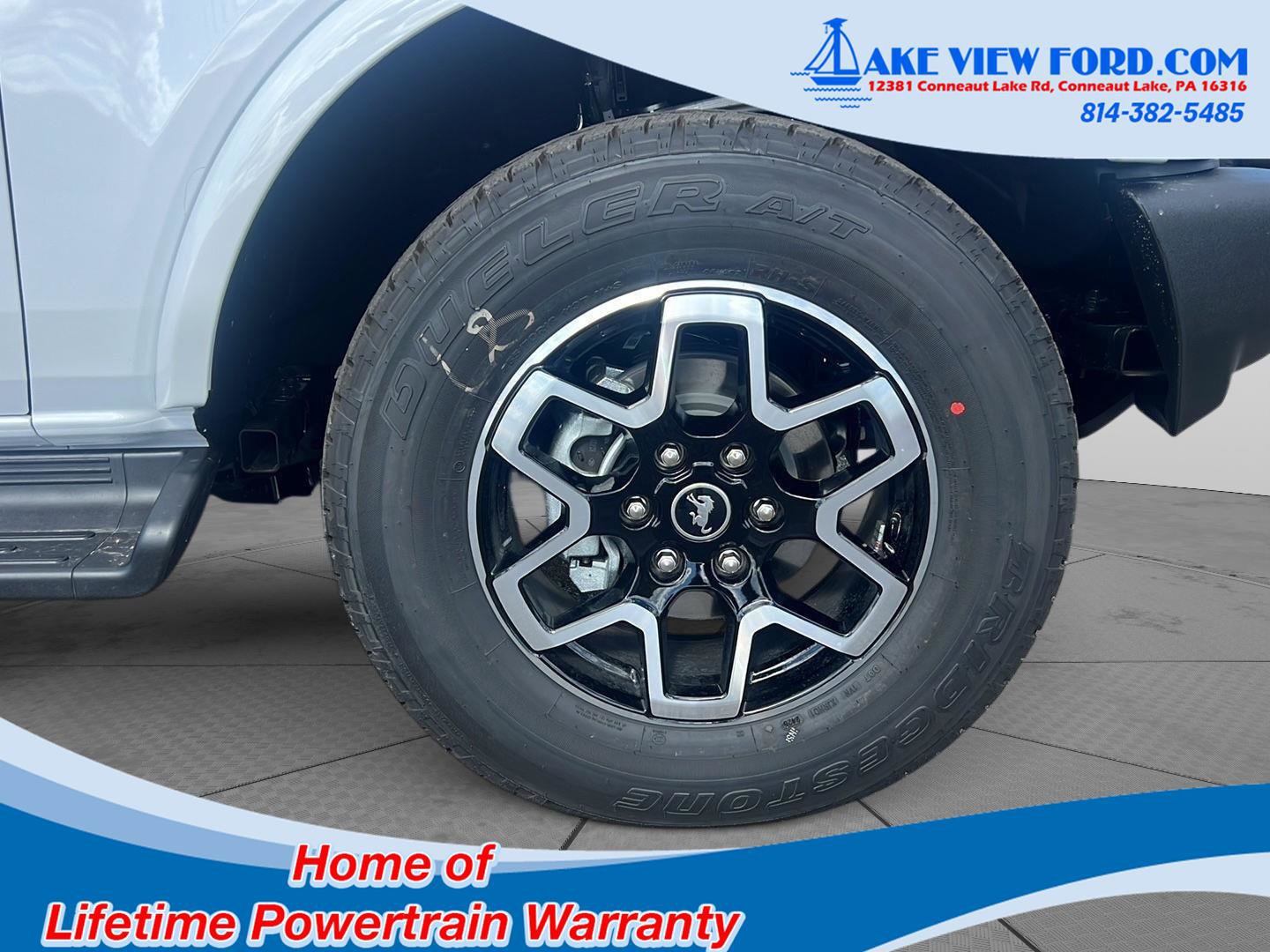 New 2025 Ford Bronco Outer Banks image 4