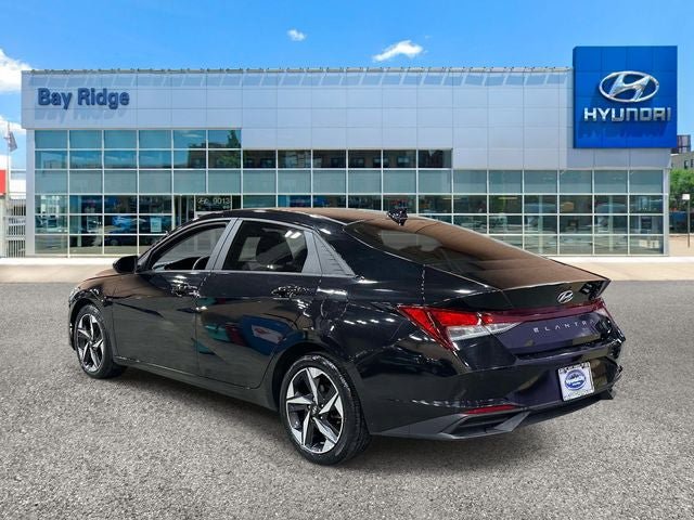 Used 2023 Hyundai Elantra SEL w/ Convenience Package FWD image 7