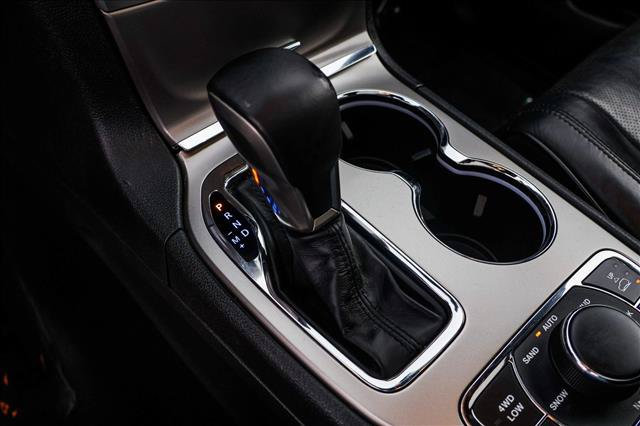 Used 2018 Jeep Grand Cherokee Overland AWD/4WD image 21