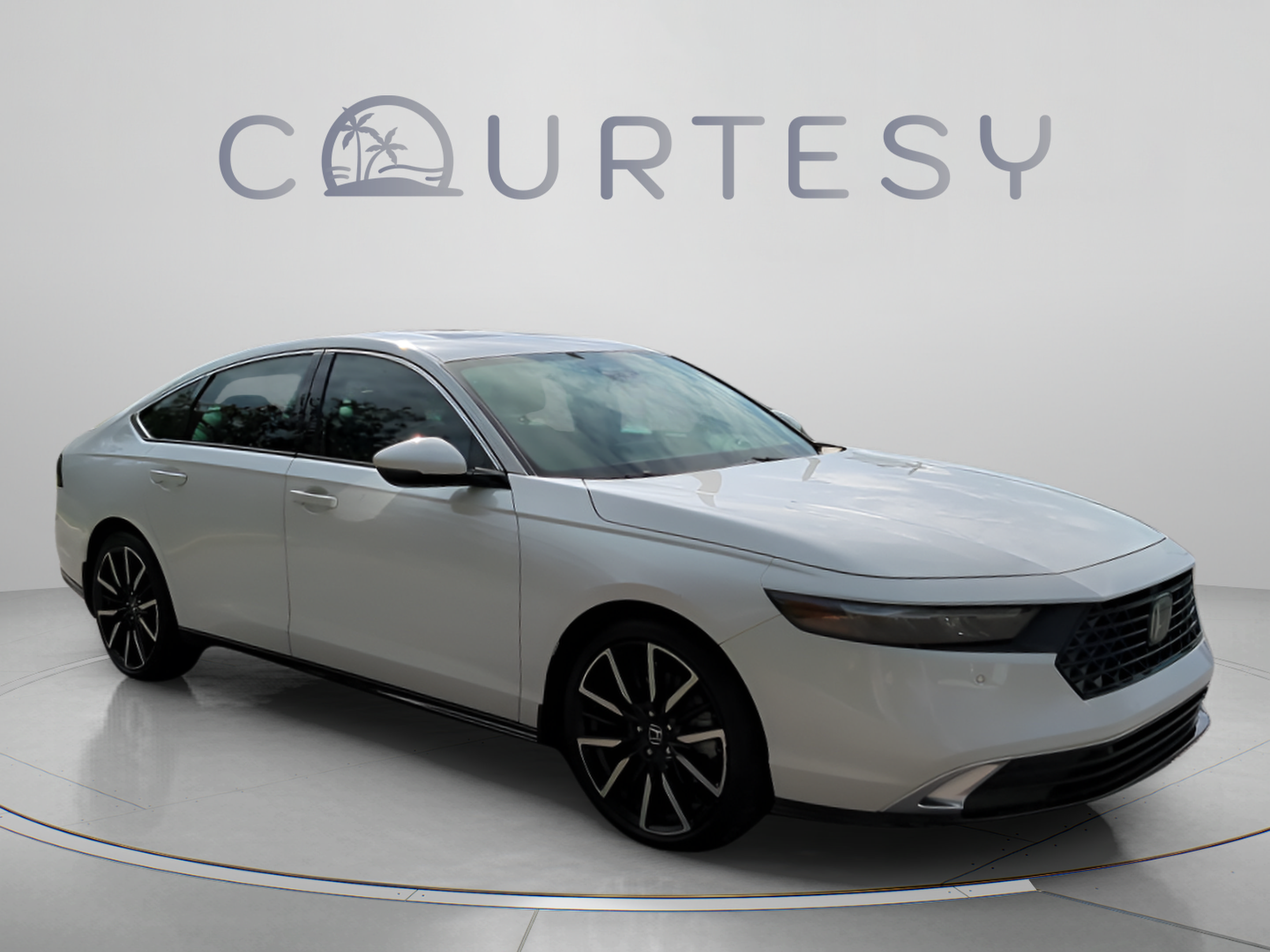 Certified 2023 Honda Accord Touring image 9