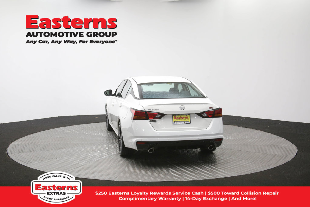 Used 2024 Nissan Altima 2.5 SR FWD image 63