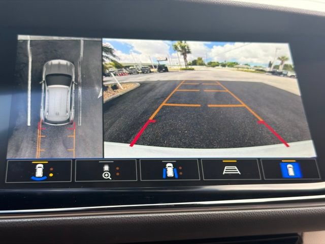 Used 2022 Buick Envision Avenir w/ Technology Package II FWD image 24