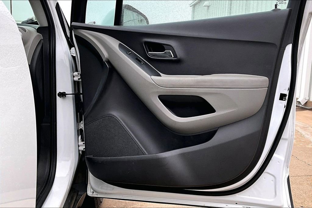 Used 2016 Chevrolet Trax LT image 20