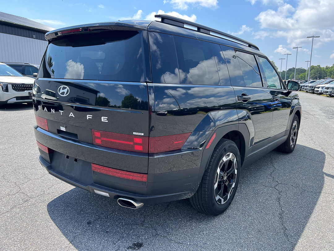 Used 2026 Hyundai Santa Fe SEL AWD/4WD image 13