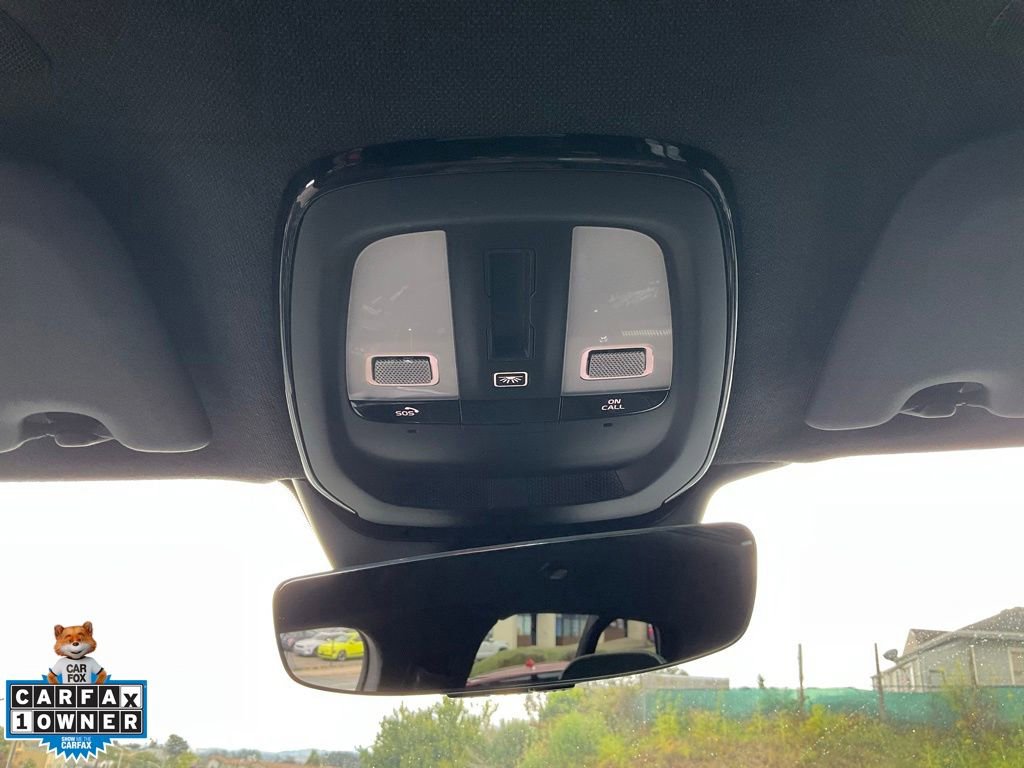 Used 2022 Volvo XC40 P8 Recharge Plus AWD/4WD image 41