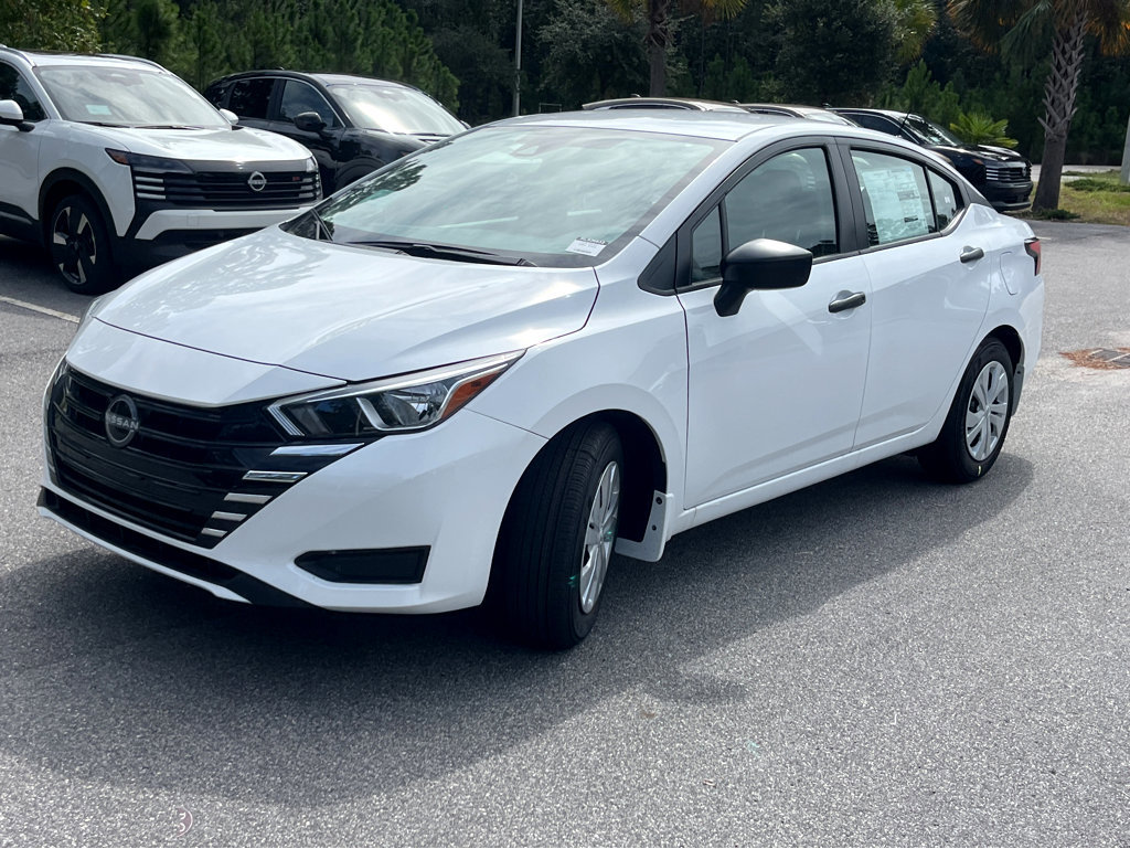 New 2025 Nissan Versa S w/ Trunk Package image 3