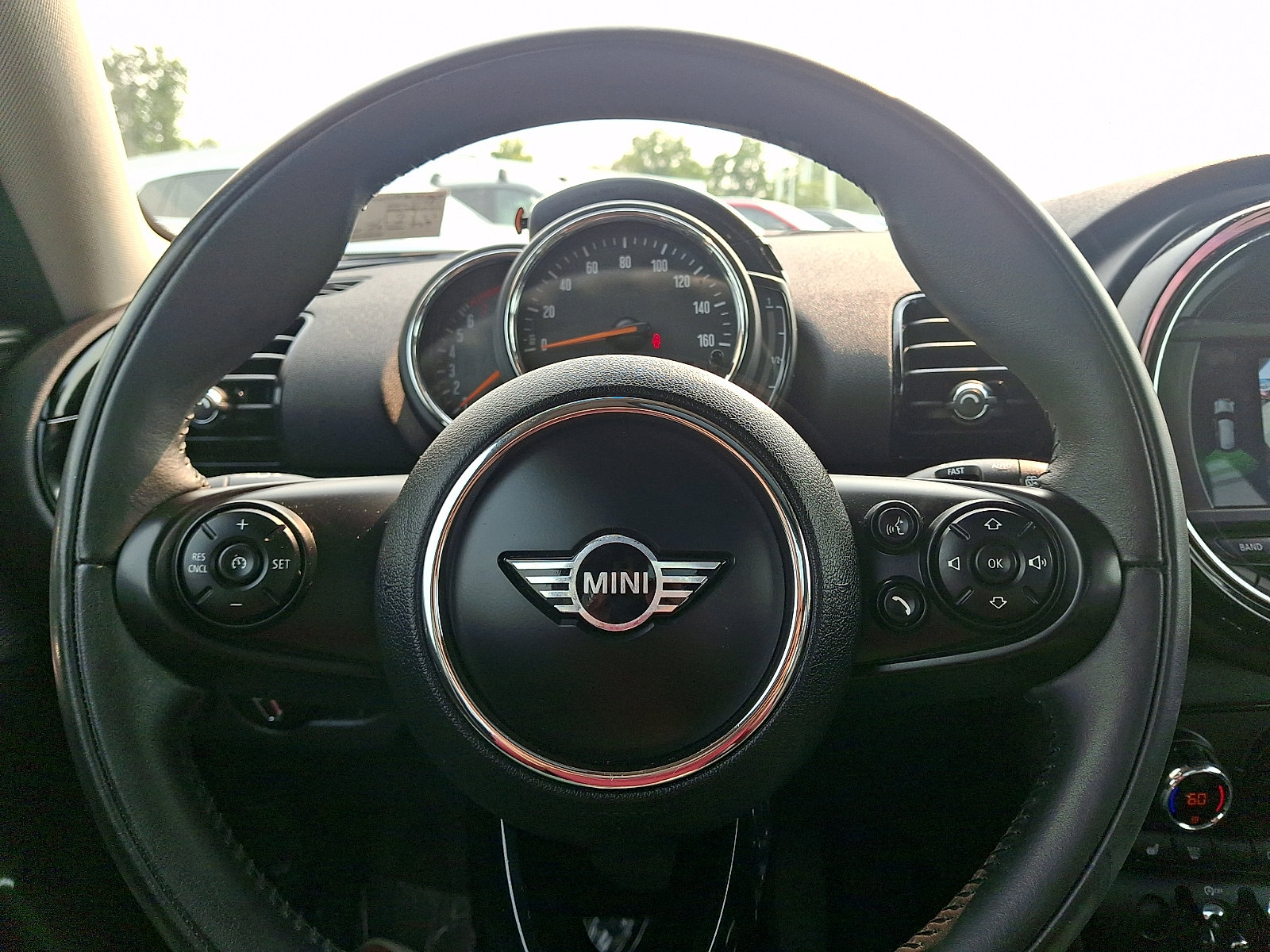 Used 2019 MINI Cooper Clubman ALL4 AWD/4WD image 20