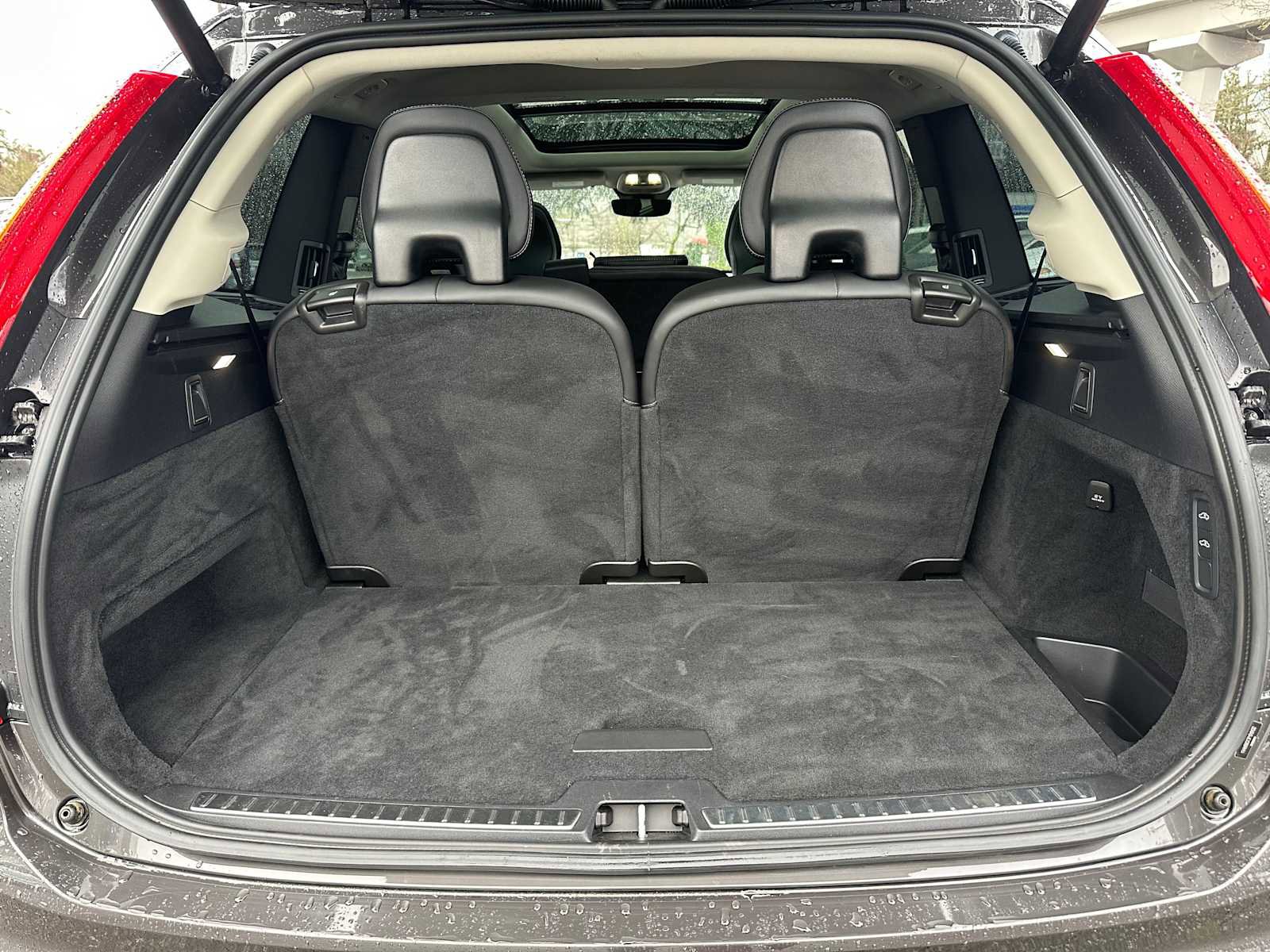 Certified 2023 Volvo XC90 T8 Ultimate image 14