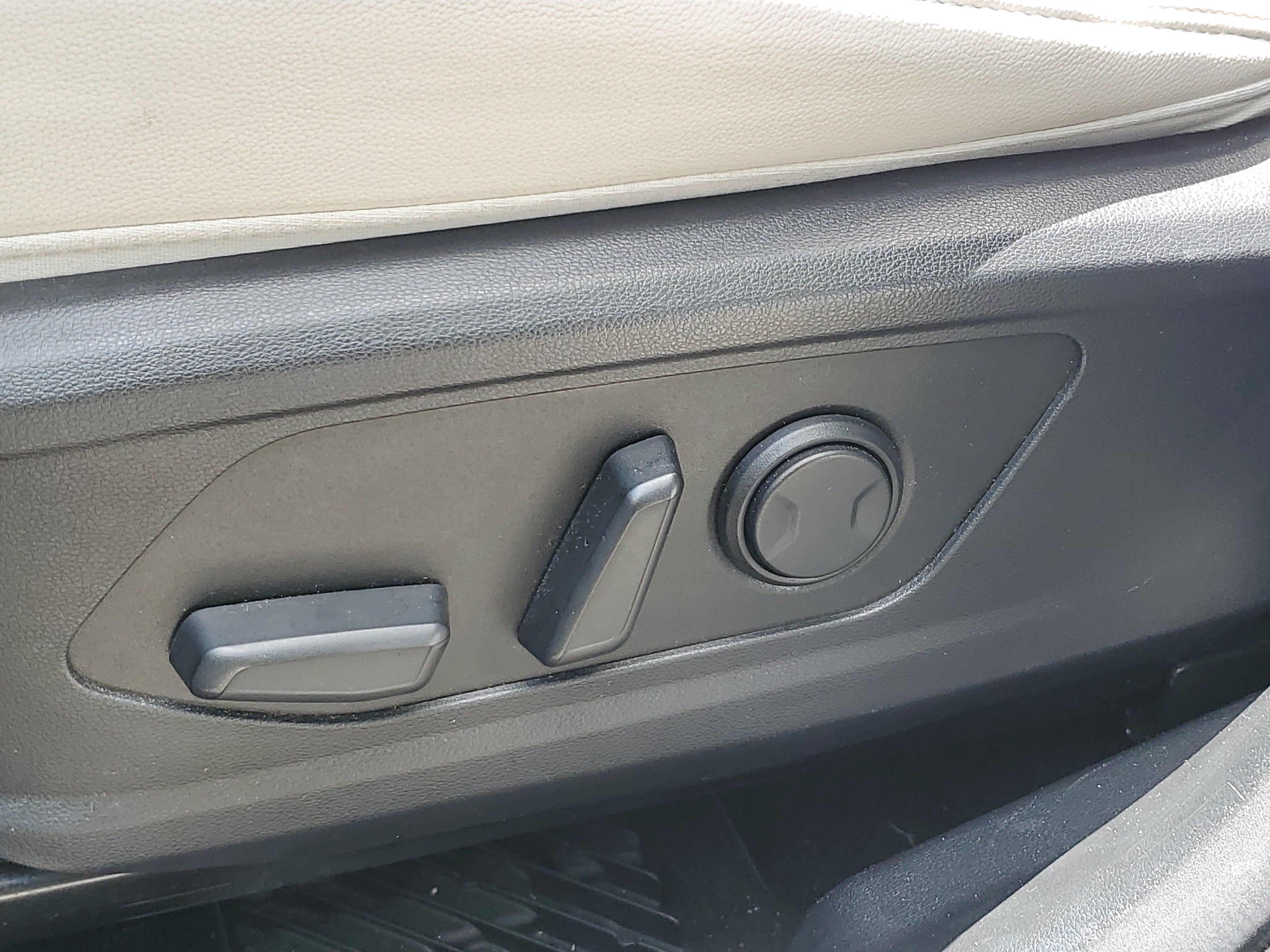 Used 2024 Hyundai Tucson Limited FWD image 21