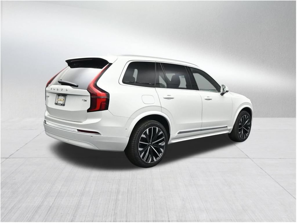 New 2026 Volvo XC90 T8 Plus w/ Protection Package Premier AWD/4WD image 5