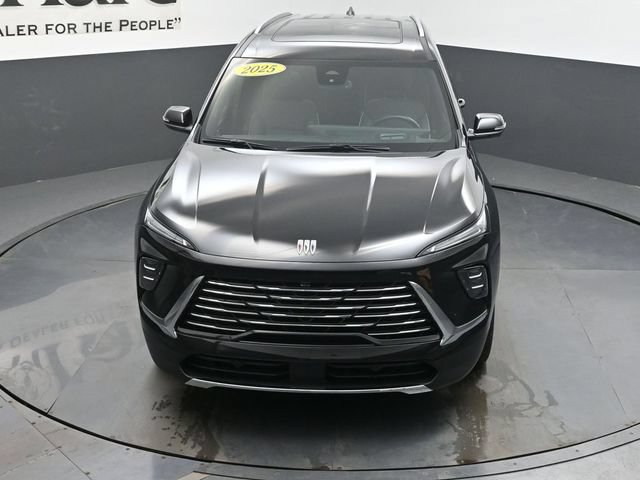 Used 2025 Buick Enclave Preferred w/ Power Package AWD/4WD image 60