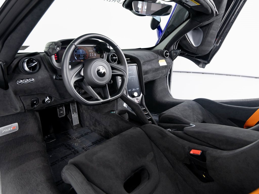 New 2024 McLaren 750S Spider image 15