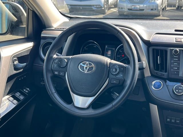 Used 2017 Toyota RAV4 Limited AWD/4WD image 12