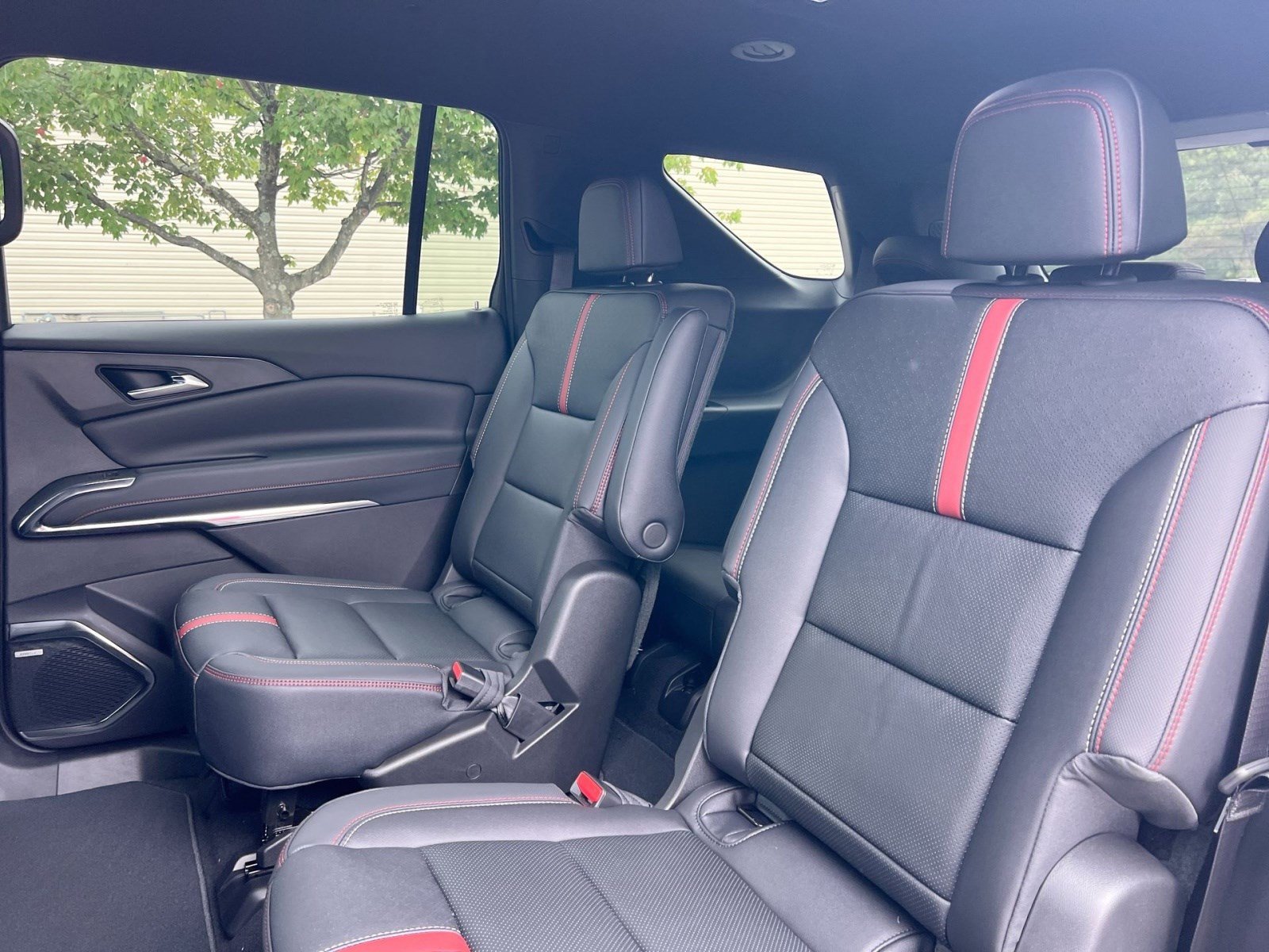 New 2026 Chevrolet Traverse RS image 21