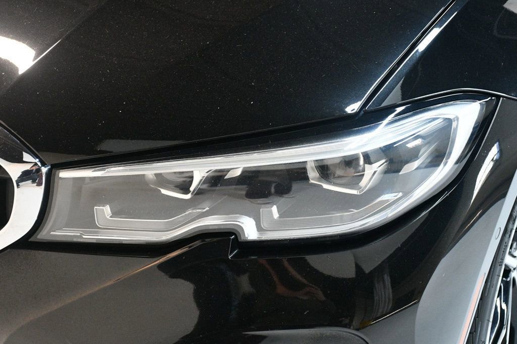 Used 2021 BMW 330i xDrive Sedan image 11