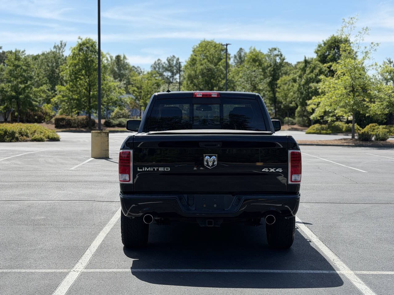 Used 2014 RAM 1500 Limited AWD/4WD image 9