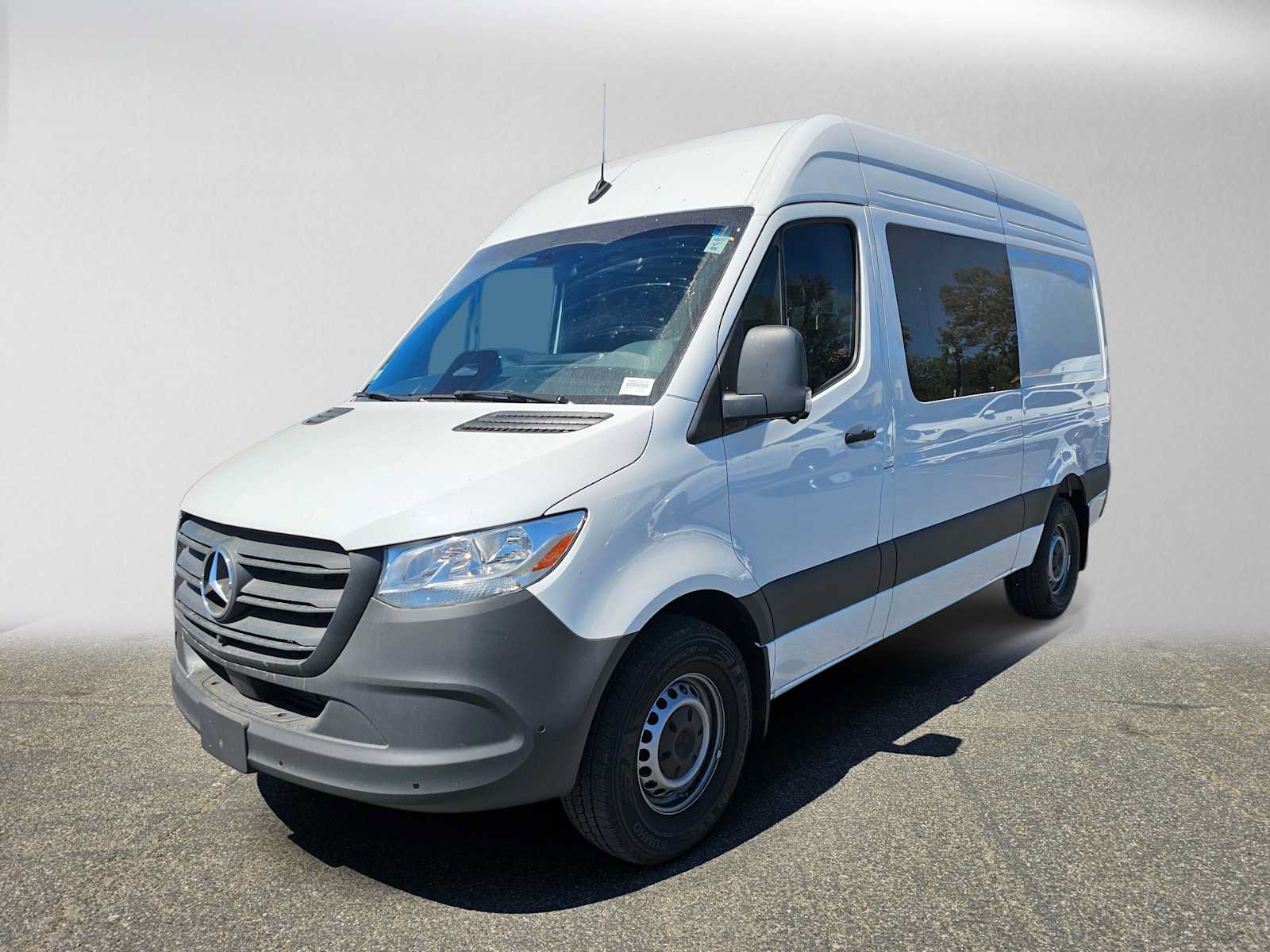 Used 2026 Mercedes-Benz Sprinter 2500 image 7