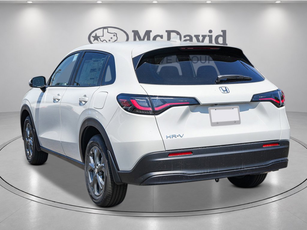 New 2027 Honda HR-V LX image 2
