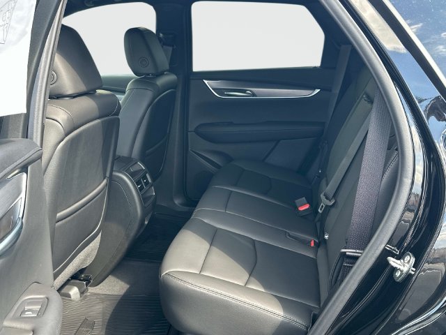 New 2026 Cadillac XT5 Luxury AWD/4WD image 11