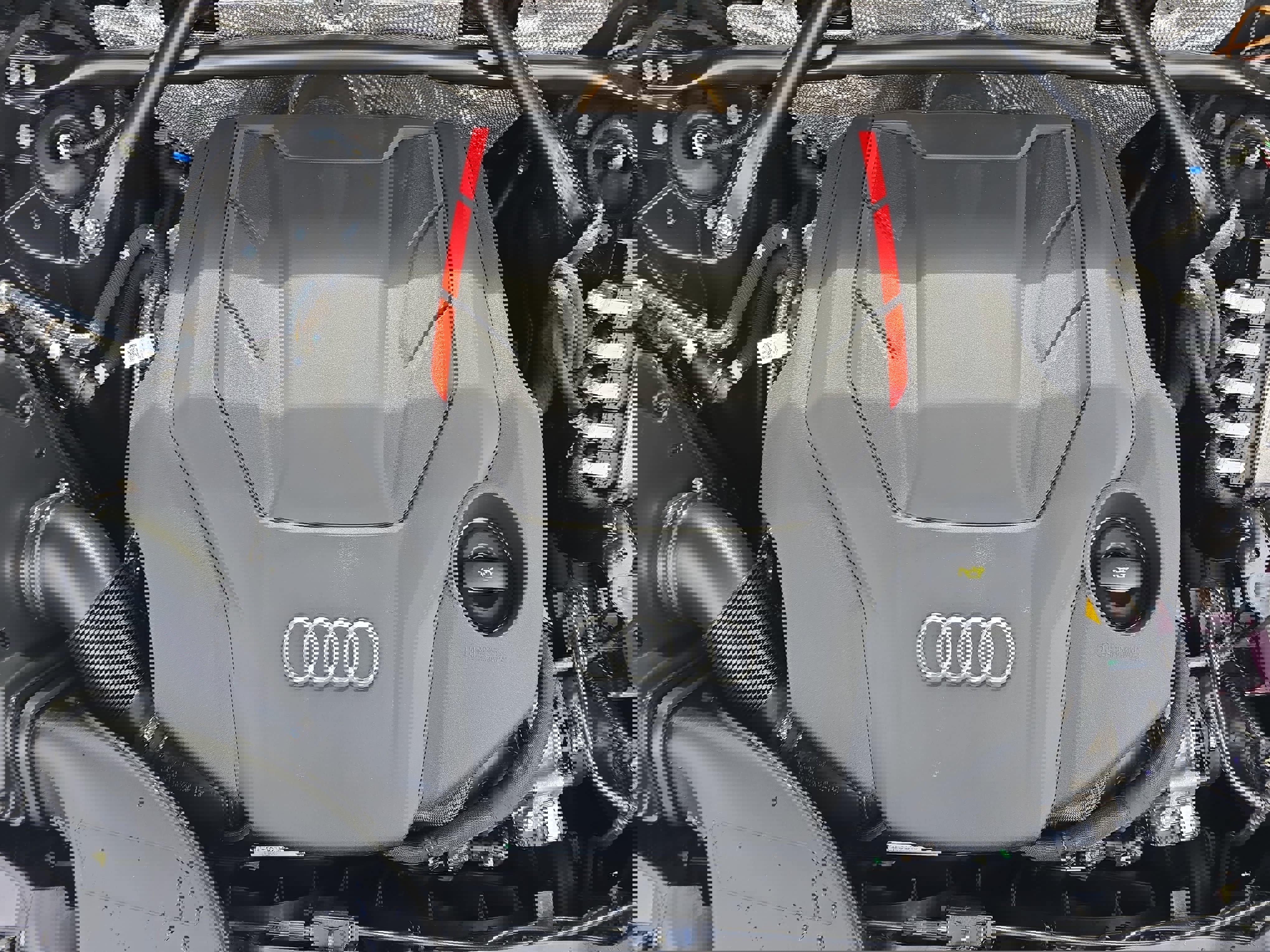 Certified 2024 Audi SQ5 Premium Plus image 40