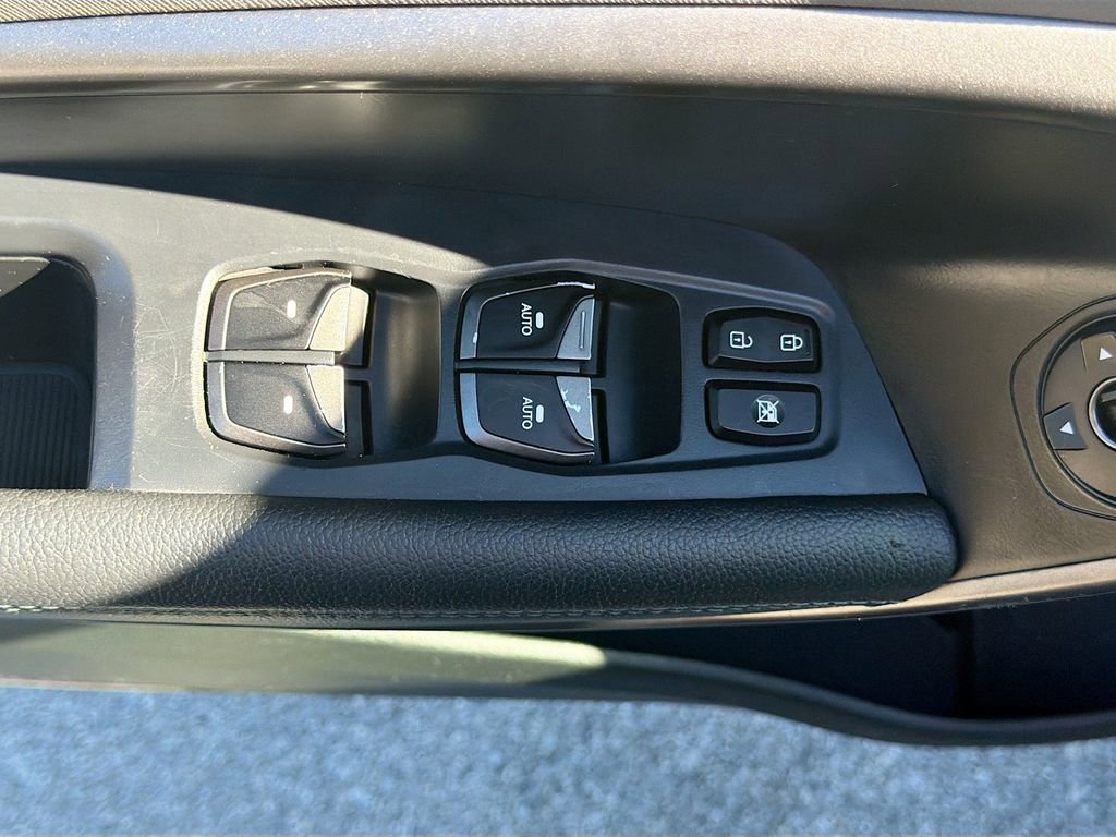 Used 2017 Hyundai Santa Fe Sport image 18