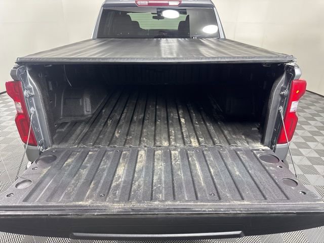 Used 2021 Chevrolet Silverado 1500 LT Trail Boss w/ Bed Protection Package AWD/4WD image 11