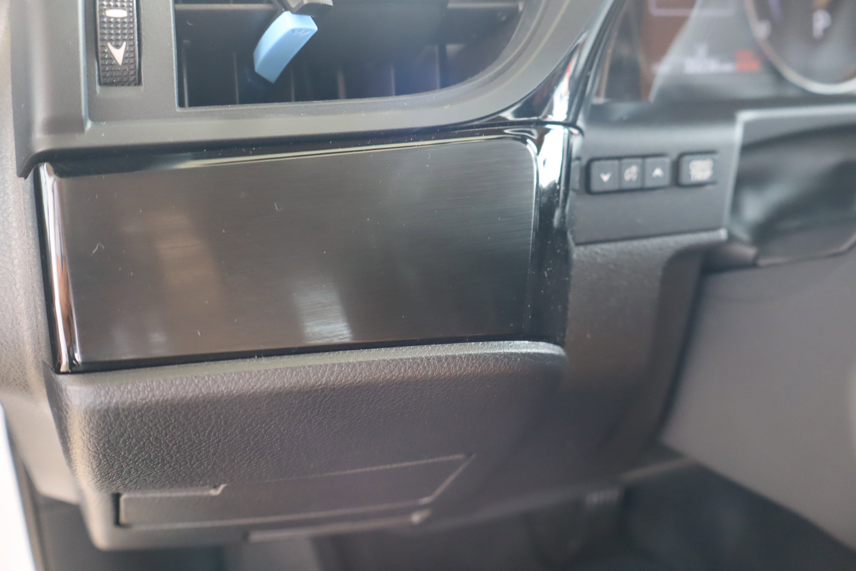 Used 2022 Lexus ES 350 w/ Premium Package image 17