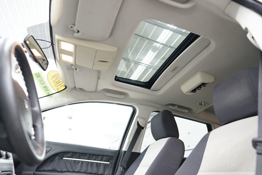 Used 2009 Dodge Journey SXT w/ Flexible Seating Group FWD image 31
