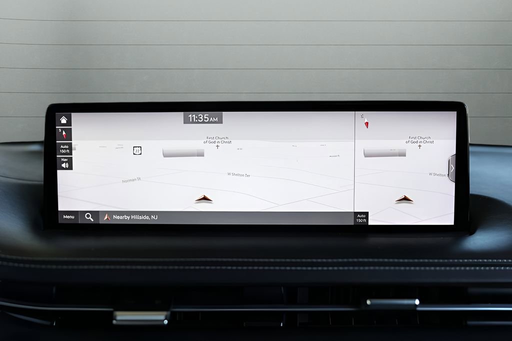 Used 2023 Genesis GV70 2.5T w/ Sport Prestige Package image 50