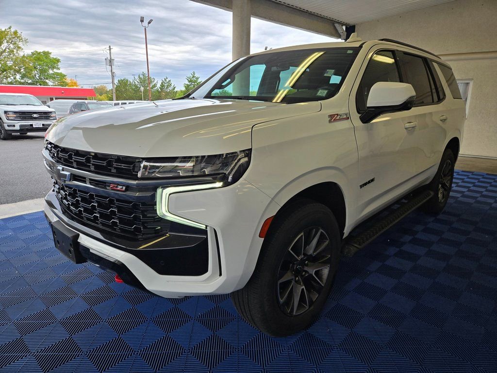 Used 2021 Chevrolet Tahoe Z71 w/ Z71 Signature Package image 3