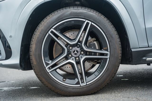 Certified 2025 Mercedes-Benz GLS 450 4MATIC image 20