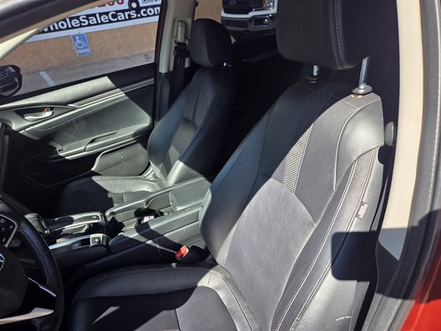 Used 2020 Honda Civic Touring image 7