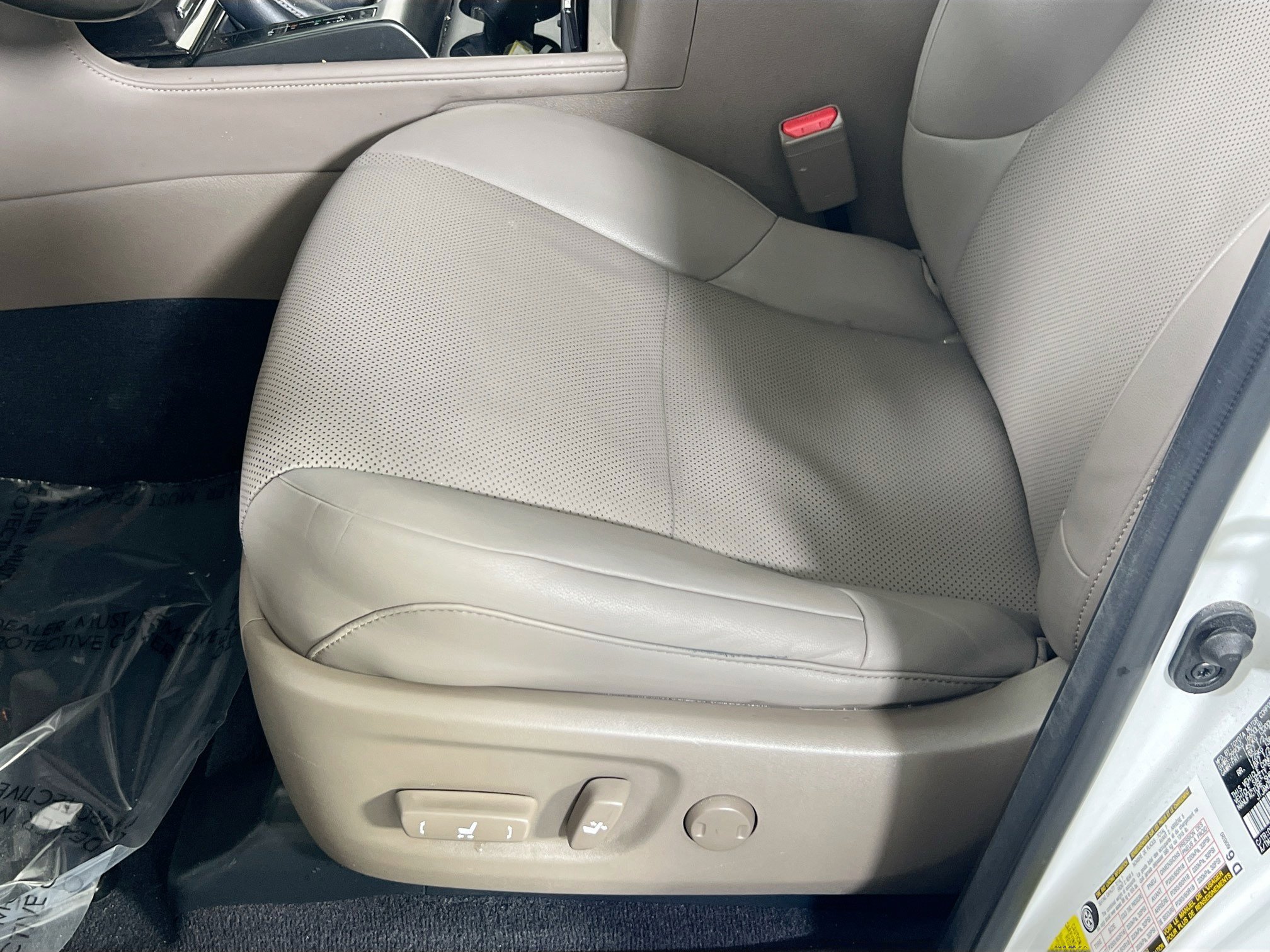 Used 2023 Lexus GX 460 Premium w/ Premium Plus Package image 18