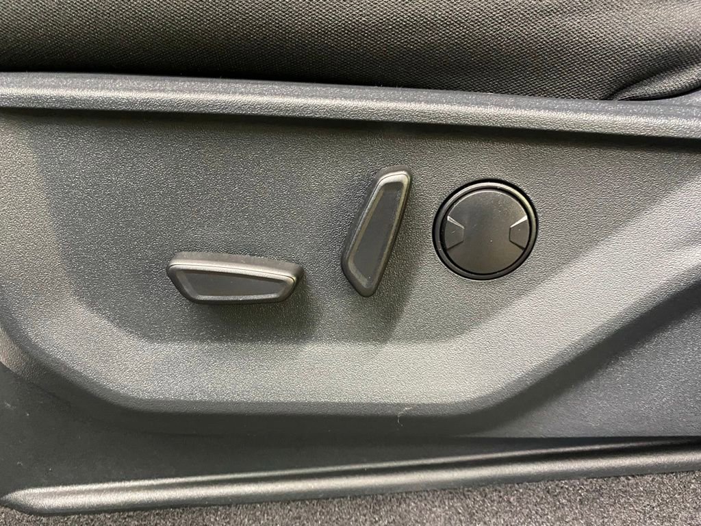 New 2025 Ford F150 XLT w/ Equipment Group 302A MID image 14