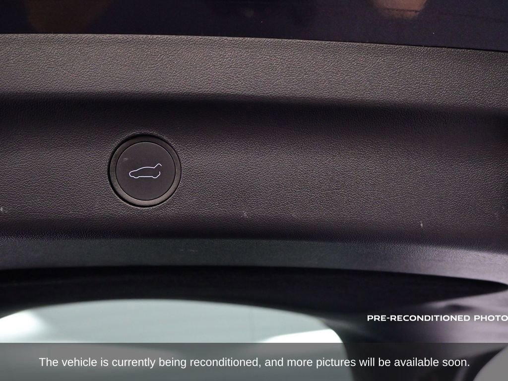 Used 2025 Tesla Model Y Long Range image 31