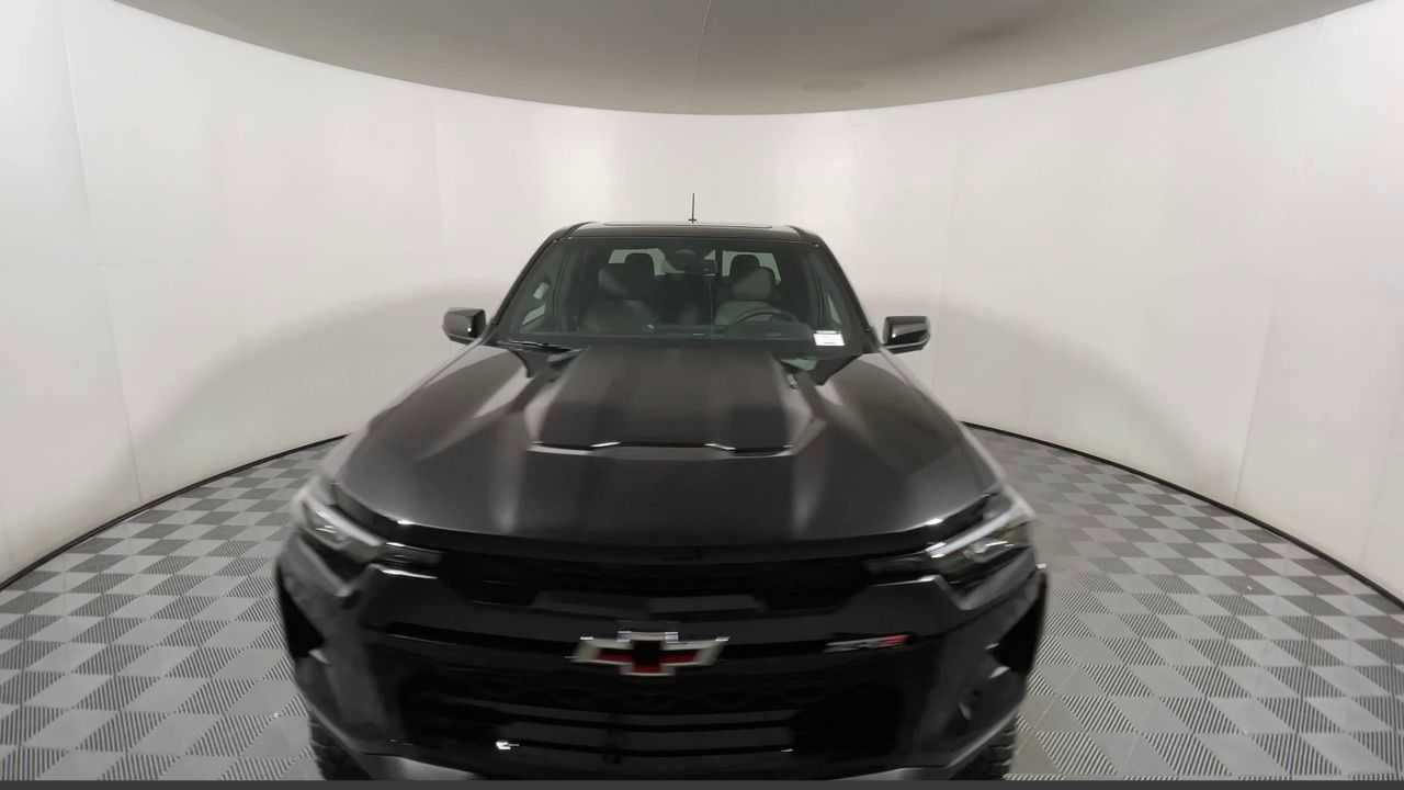 New 2026 Chevrolet Colorado ZR2 w/ Technology Package image 6