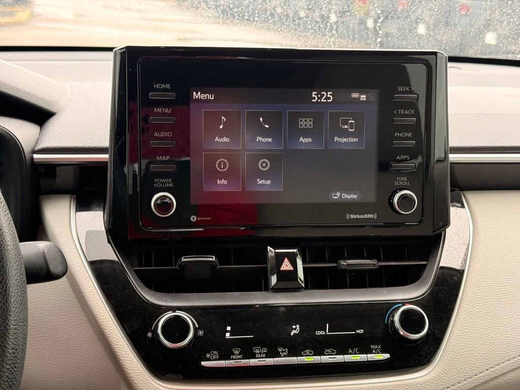 Used 2022 Toyota Corolla Cross L FWD image 17