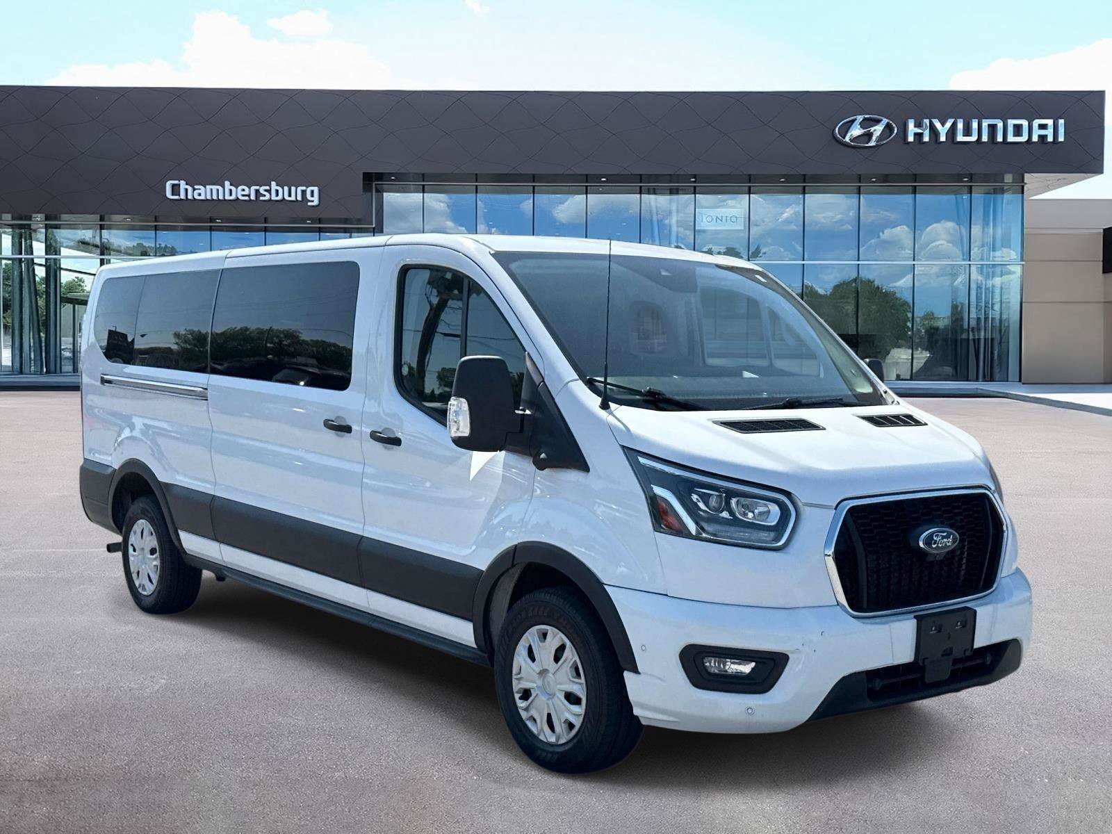 Used 2023 Ford Transit 350 XLT RWD image 1