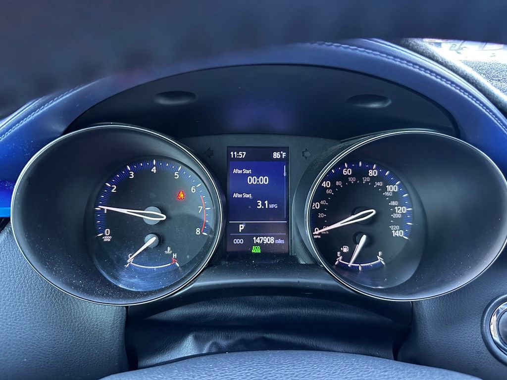 Used 2020 Toyota C-HR XLE image 48