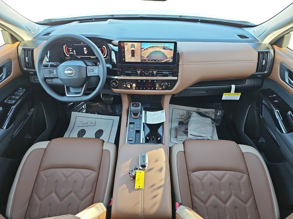 New 2026 Nissan Pathfinder Platinum image 12