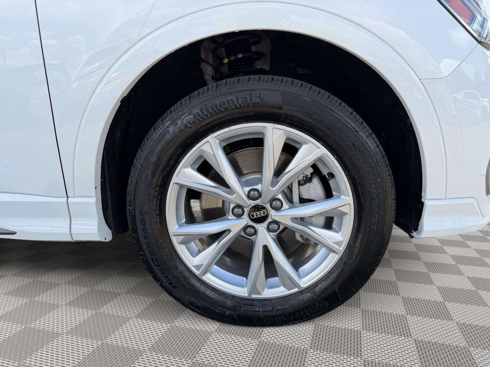 Used 2025 Audi Q3 2.0T Premium w/ Convenience Package AWD/4WD image 10