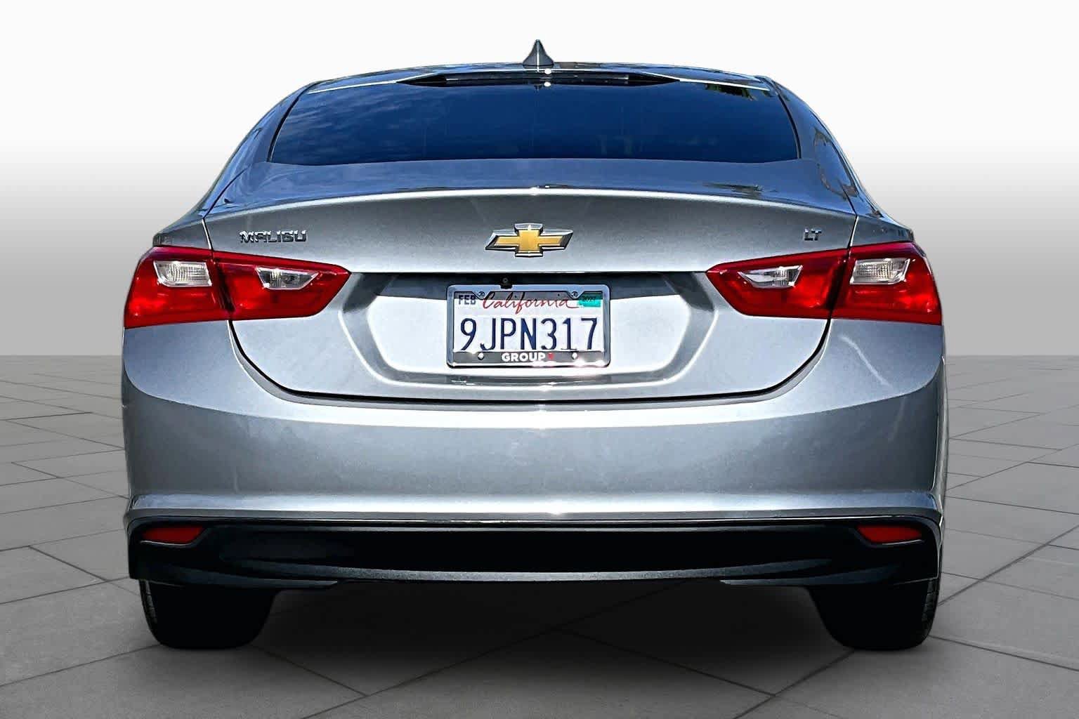 Used 2023 Chevrolet Malibu LT FWD image 4