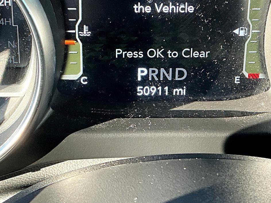 Used 2022 Jeep Wrangler Unlimited Rubicon w/ Xtreme Recon 35" Tire Package image 15