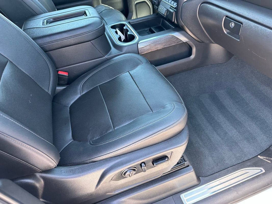 Used 2021 Chevrolet Silverado 1500 LTZ image 17