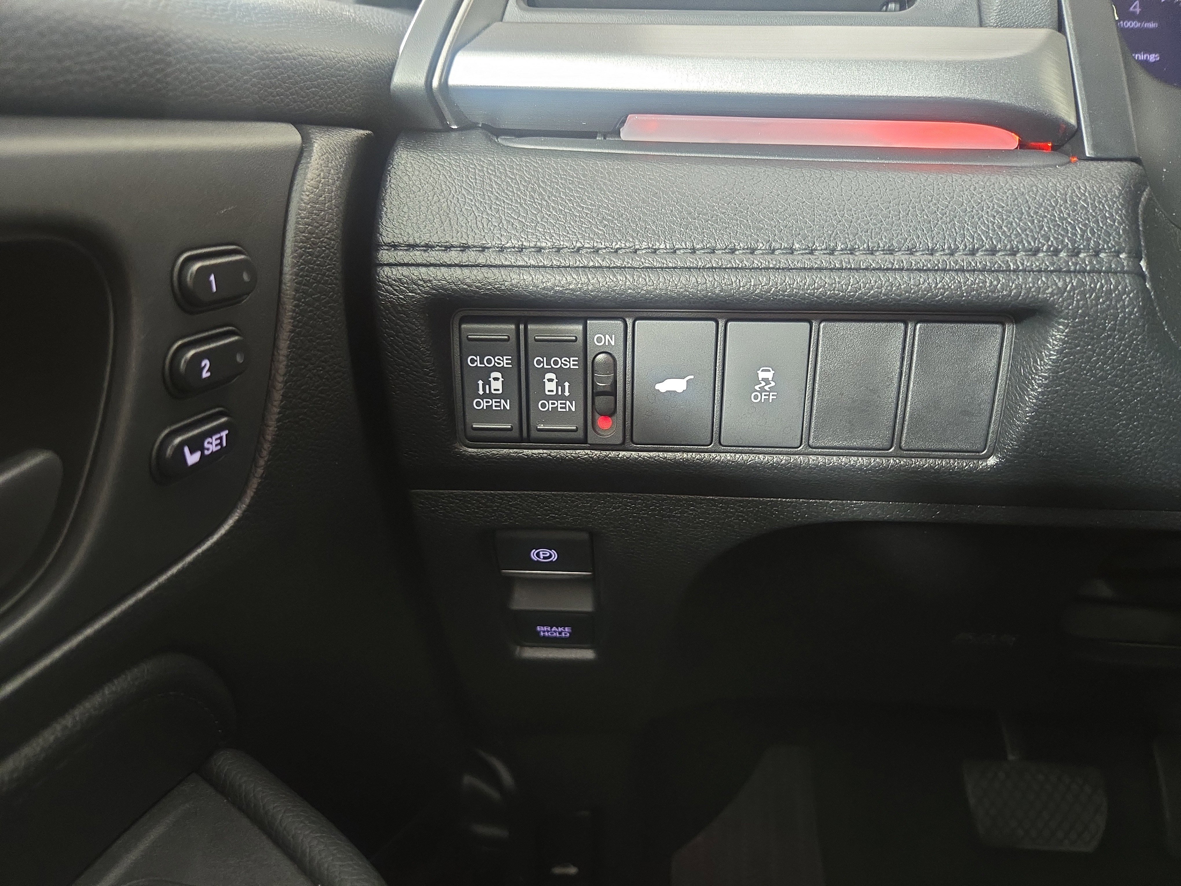 Used 2025 Honda Odyssey Sport-L image 29
