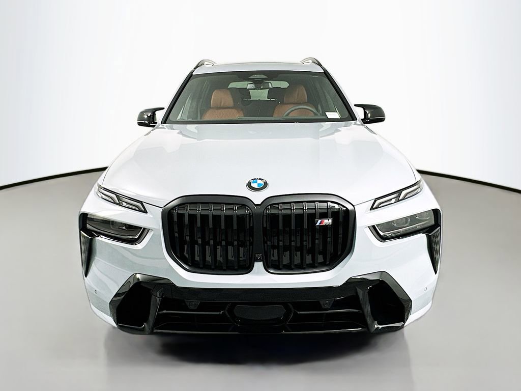 New 2026 BMW X7 M60i w/ Executive Package image 2