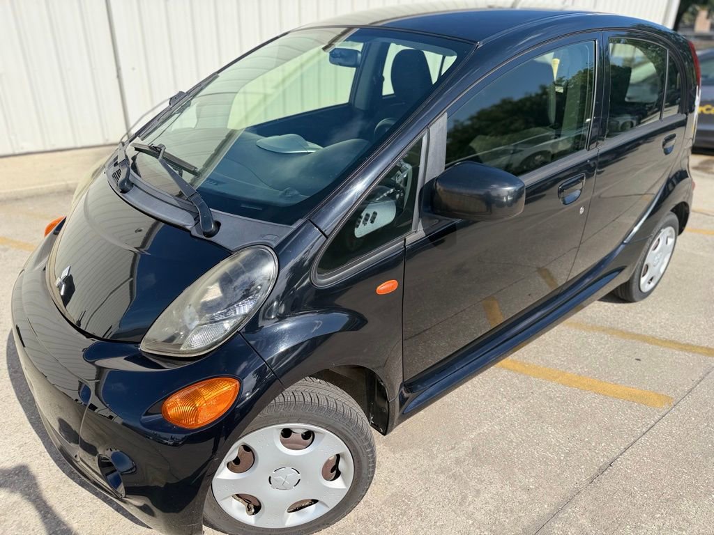Used 2012 Mitsubishi i ES RWD image 1