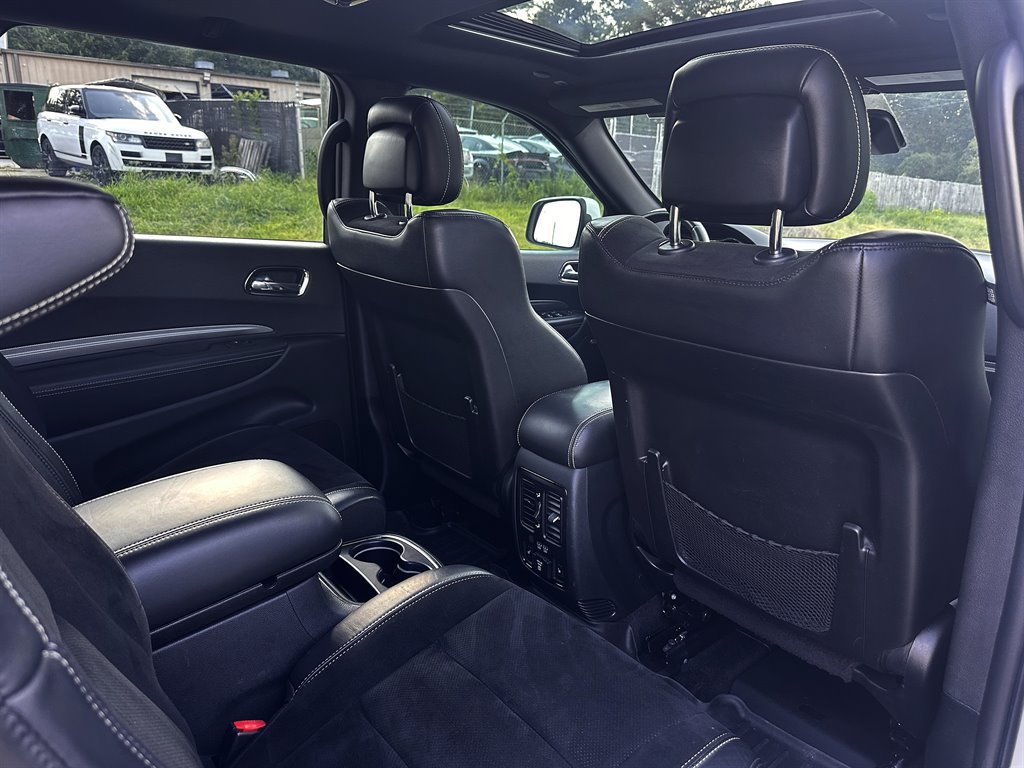 Used 2018 Dodge Durango SRT w/ Technology Group AWD/4WD image 7